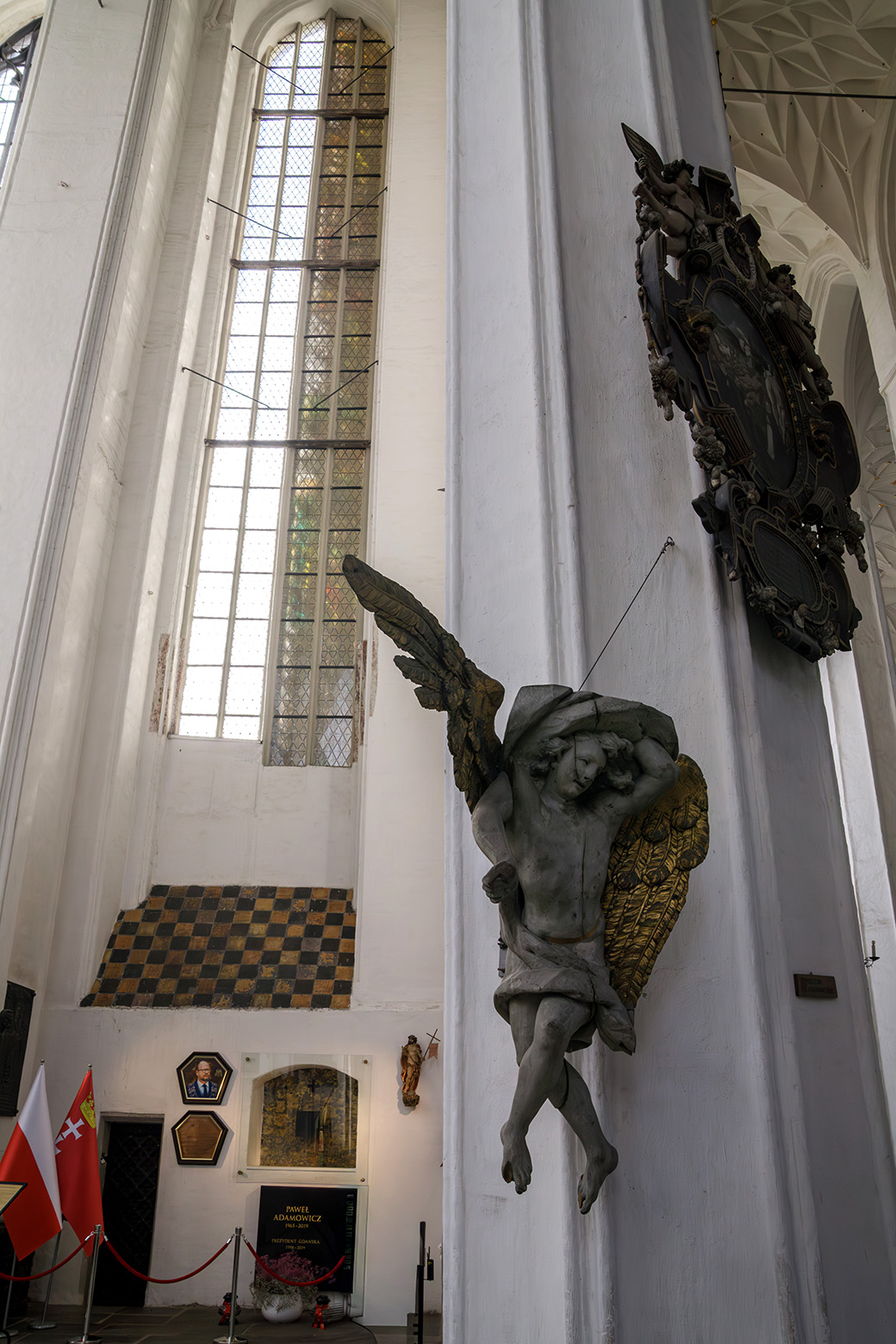 wnętrze Bazyliki Mariackiej w Gdańsku