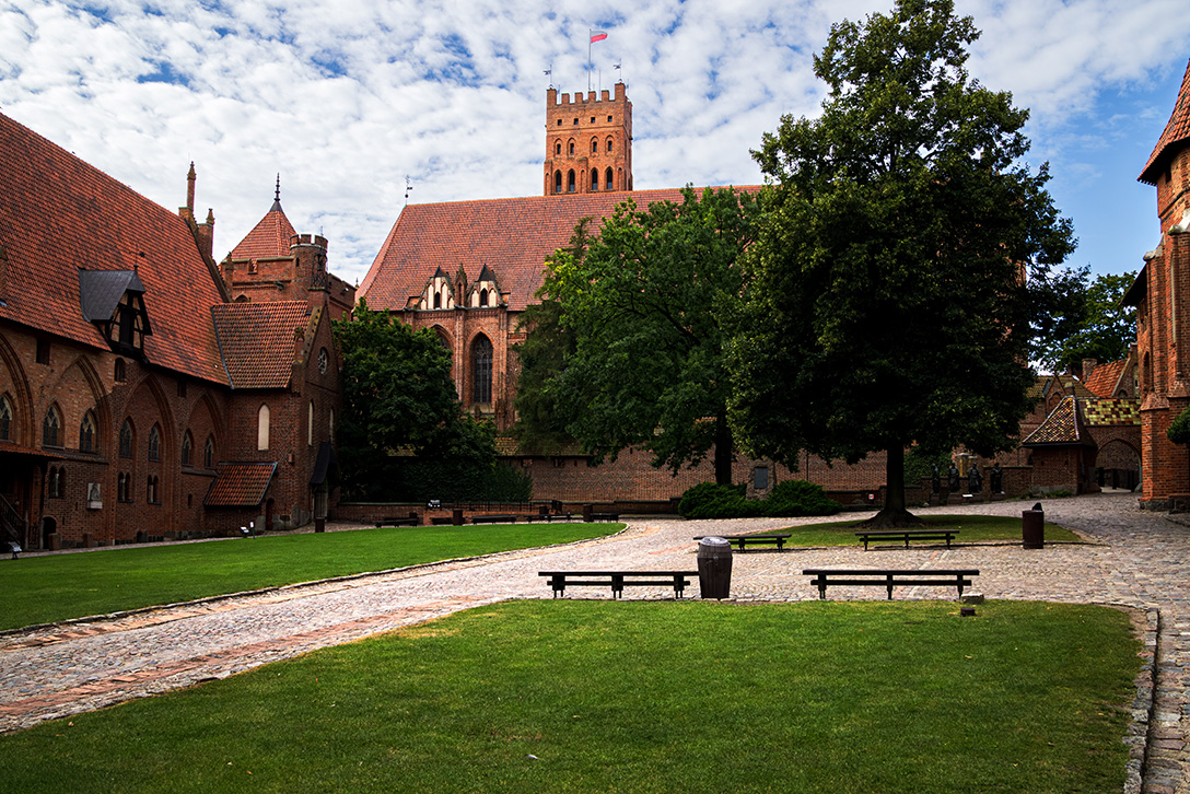 Zamek w Malborku dziedziniec