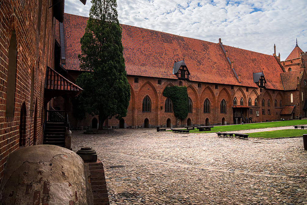 Zamek w Malborku dziedziniec